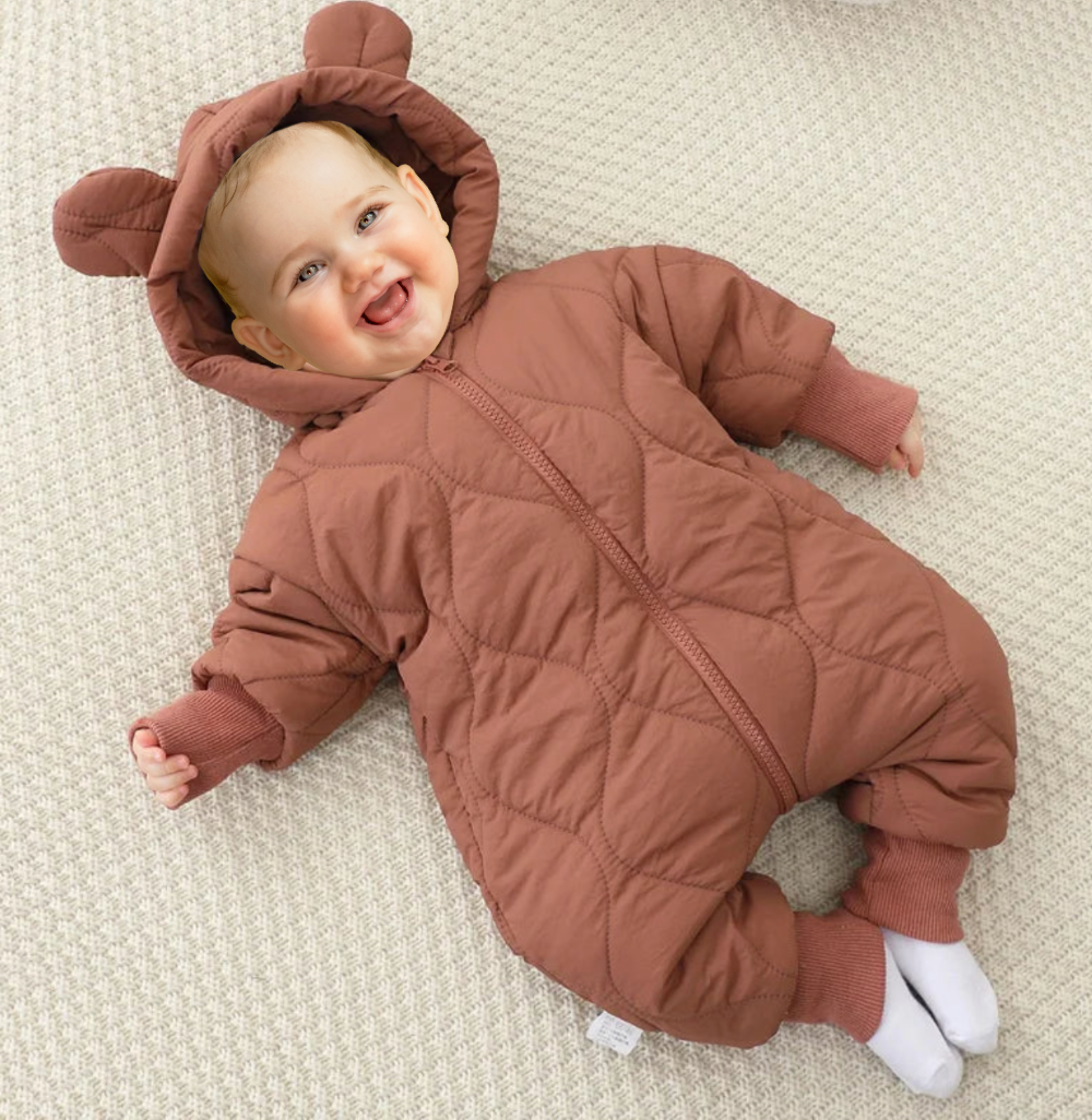 Gefütterter Baby-Overall