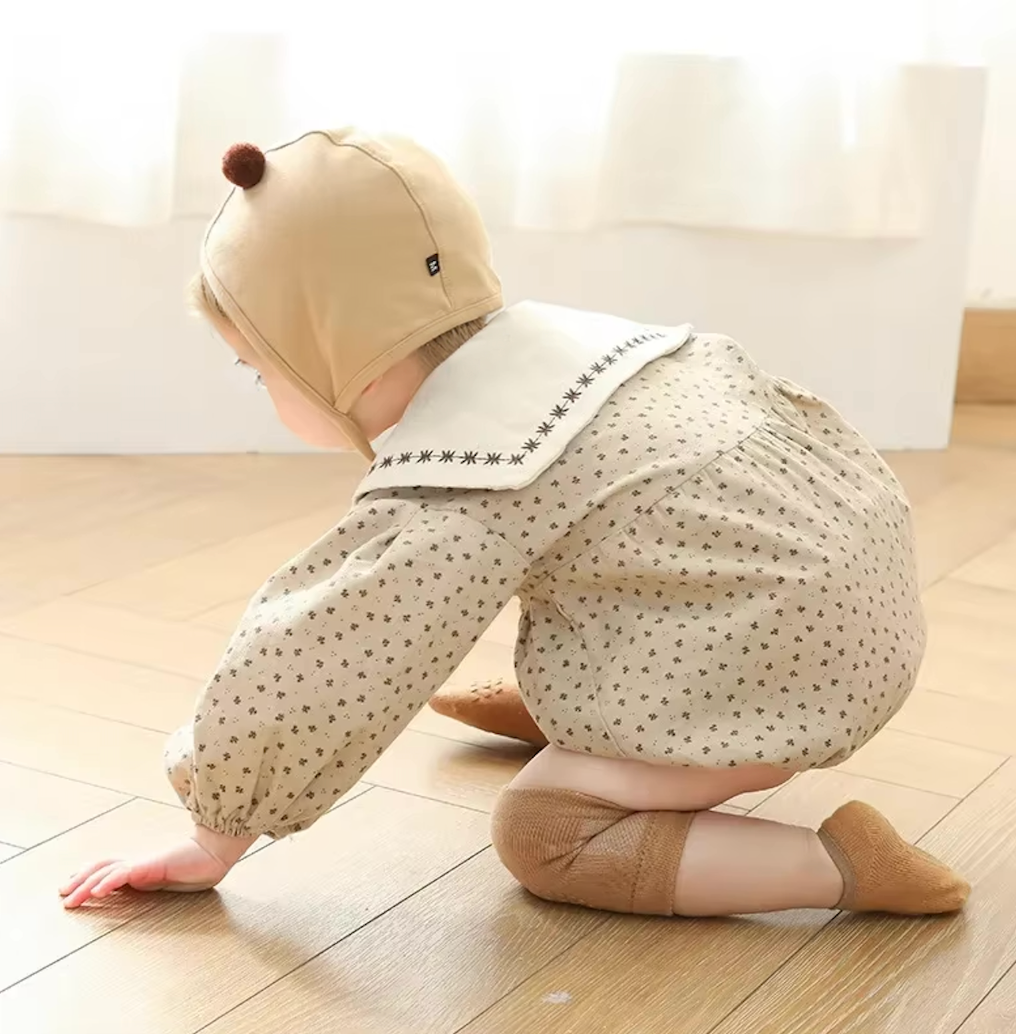 Baby Knieschützer & Anti-Rutsch Socken