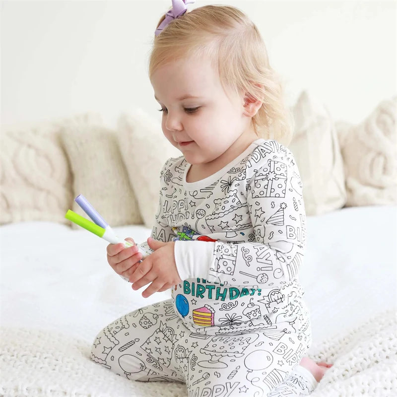 Pyjama Set & Stifte